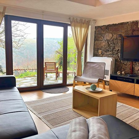Retiro De Gondramaz - 200 M2 Villa Exterior photo